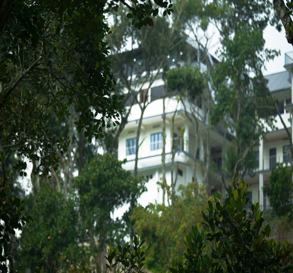 Hostess Thekkady Hotel Luaran gambar
