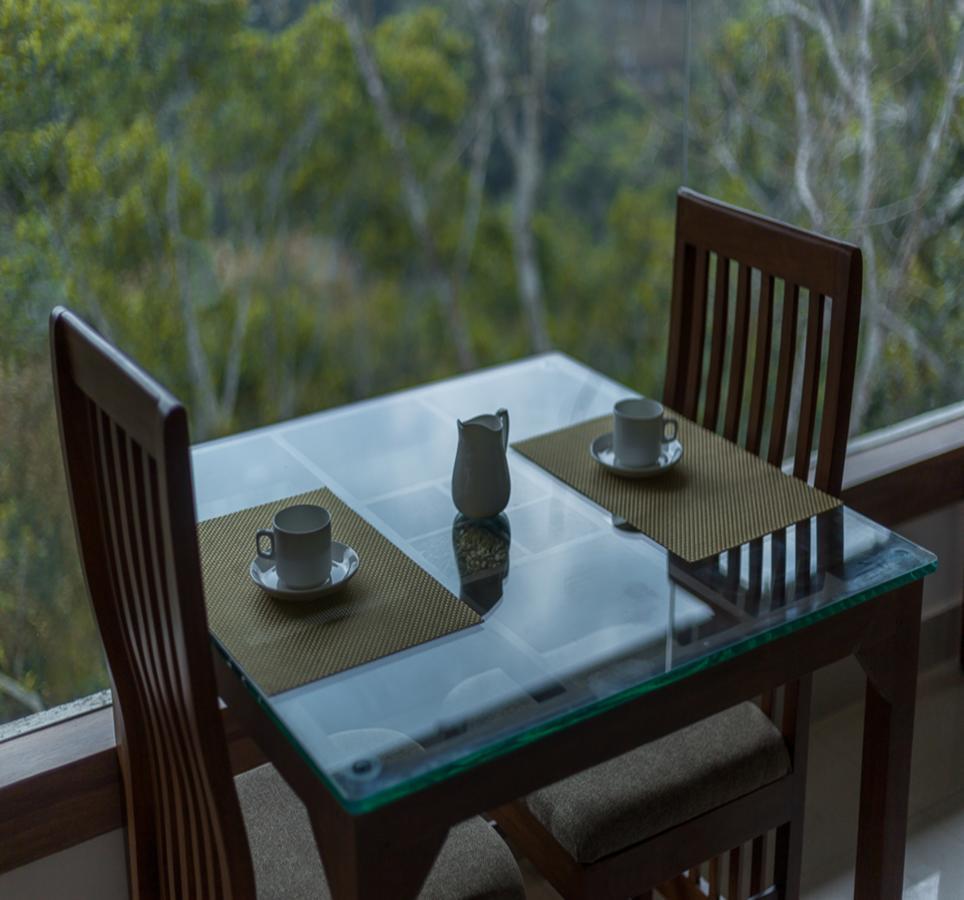Hostess Thekkady Hotel Luaran gambar